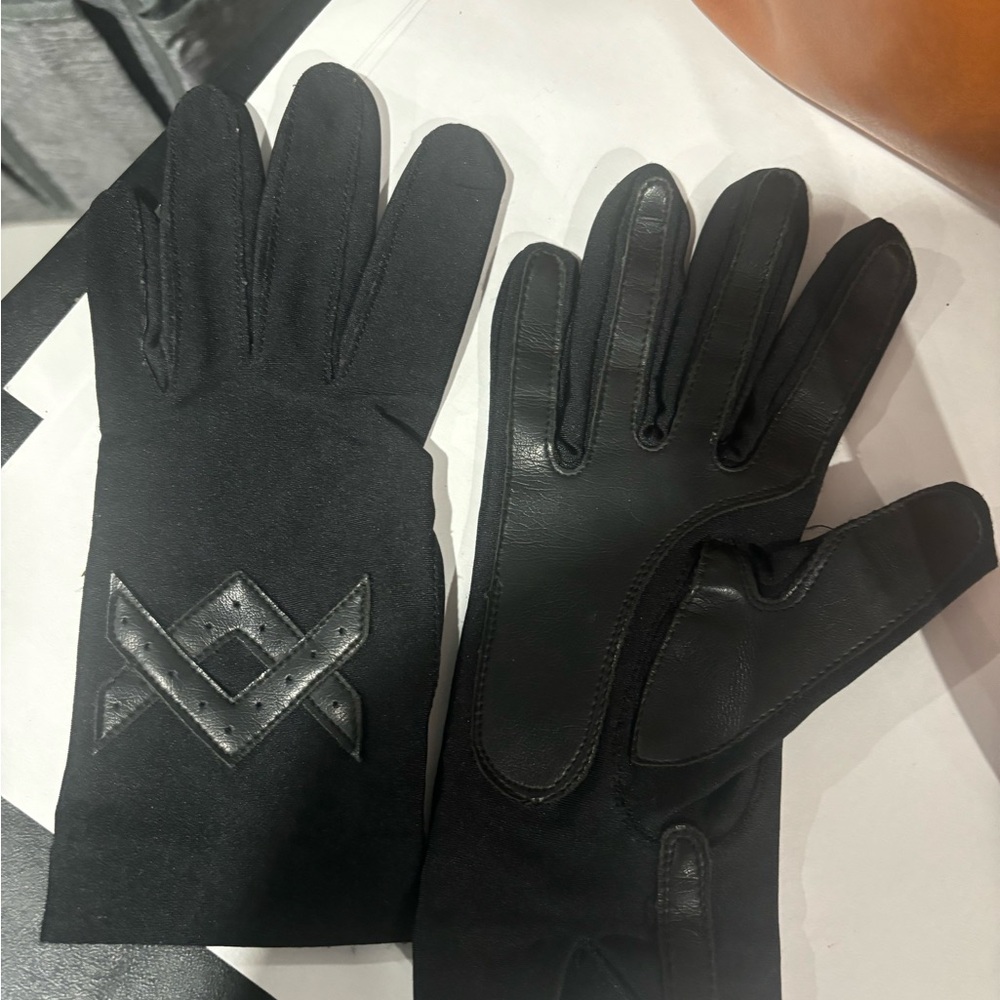 vintage gloves